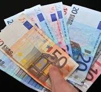 Aveți nevoie de finanțare pentru a vă consolida datoriile?