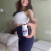 Simțiți puterea Keto Side: slăbire rapidă și sigură pentru o siluetă perfectă!