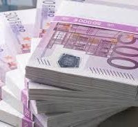 Oferta de împrumut între individ și investiție